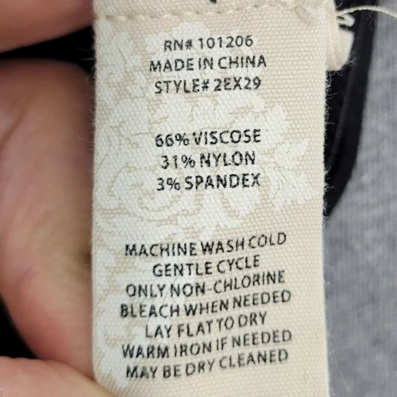 Soft Surroundings Pull On Pants Womens Large Black Ponte Knit Flat Front Stretch - Picture 11 of 11